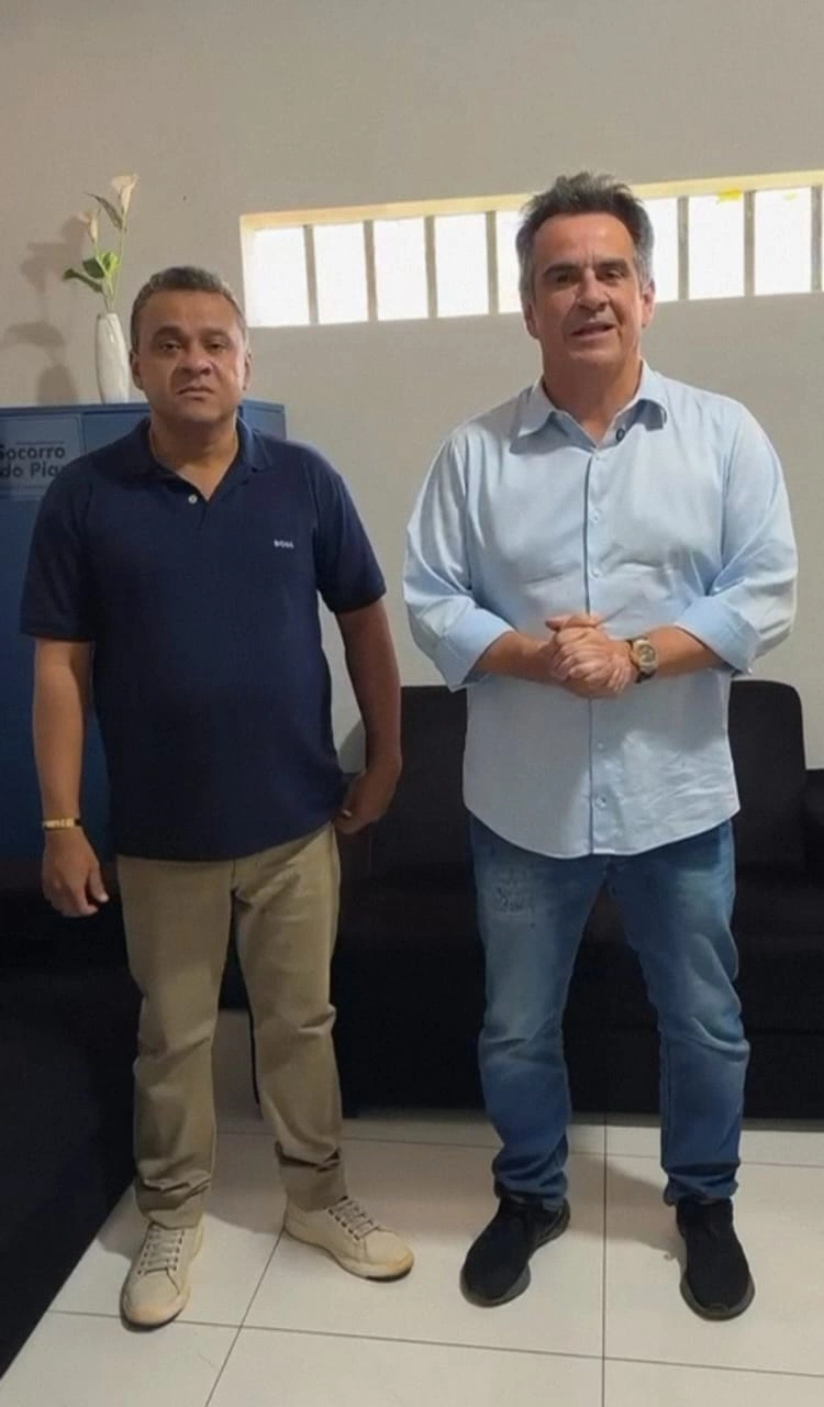 Ciro anuncia construção do Mercado Público.