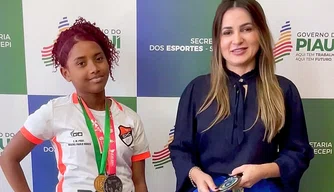 Atleta piauiense Vitória Pires, do Projeto Social de Handebol Feminino no Vale do Gavião