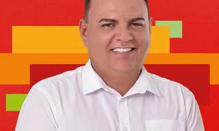 Prefeito Rogério Castro de São Raimundo Nonato.