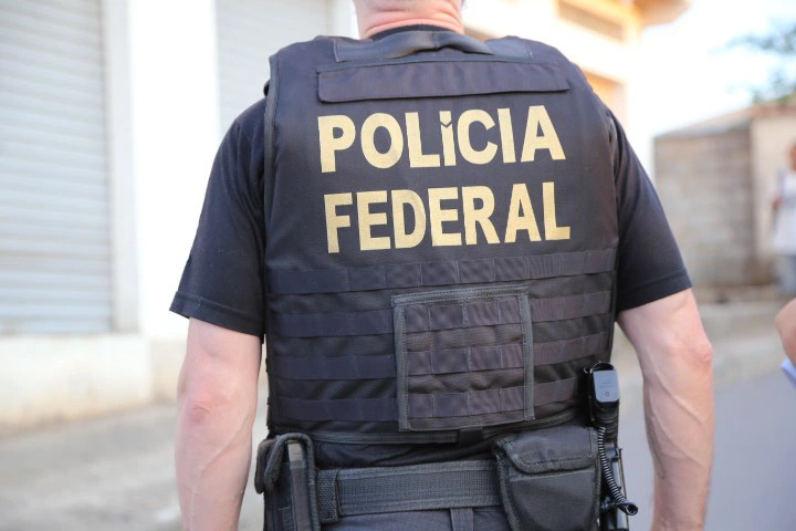 Foragidos da Justiça são presos durante operação da PF em setembro