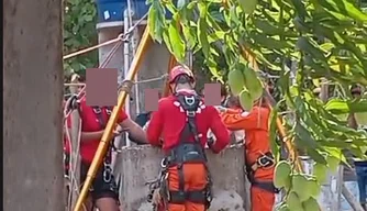 Corpo de Bombeiros atua no resgate do corpo