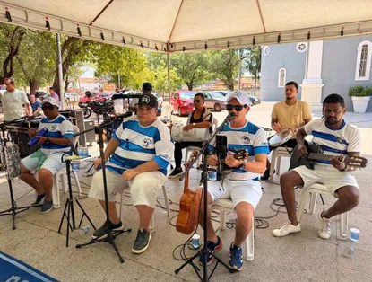 Projeto Vem pra Saraiva reúne famílias e amigos em praça de Teresina