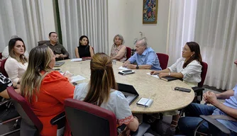 Reunião da Prefeitura com gestores da área da saúde