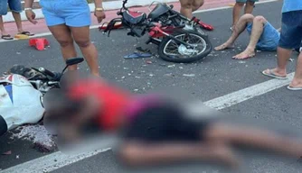 Colisão entre motocicletas em Timon