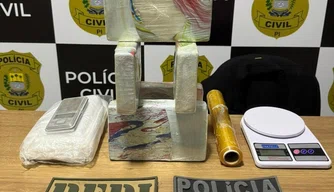 PM apreende cinco tabletes de cocaína durante operação em Picos