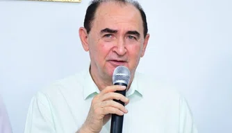 Prefeito de Floriano, Antônio Reis