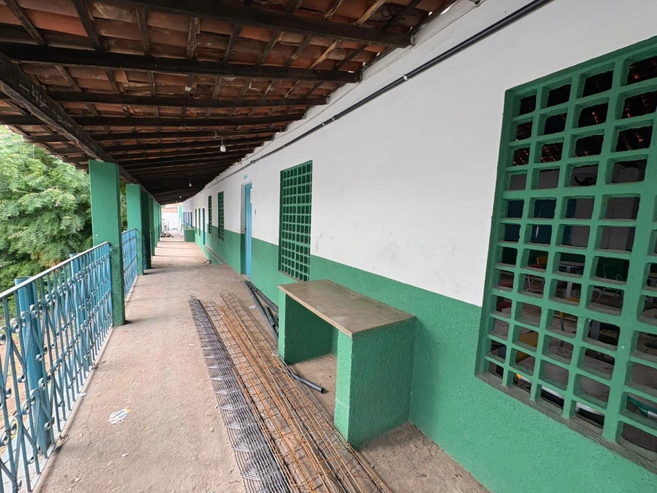 Reforma da Escola do Bairro Cristo Redentor em Esperantina