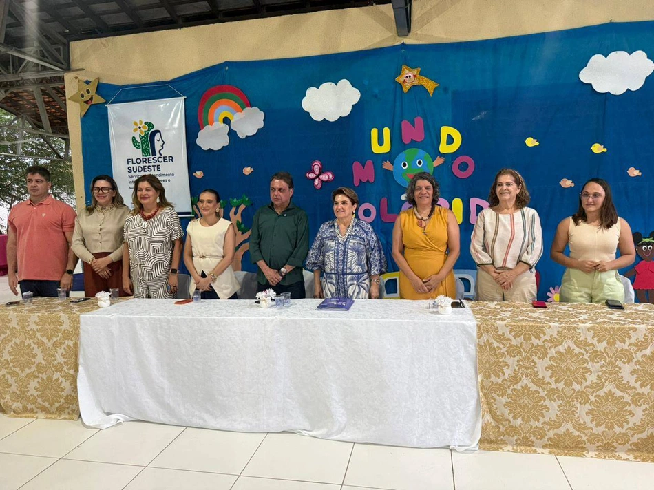 Ministra das Mulheres visita Florescer Sudeste e Casa da Mulher Brasileira