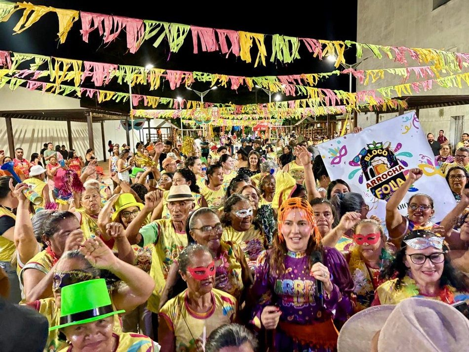Tarde Cultural reúne blocos de rua em Esperantina