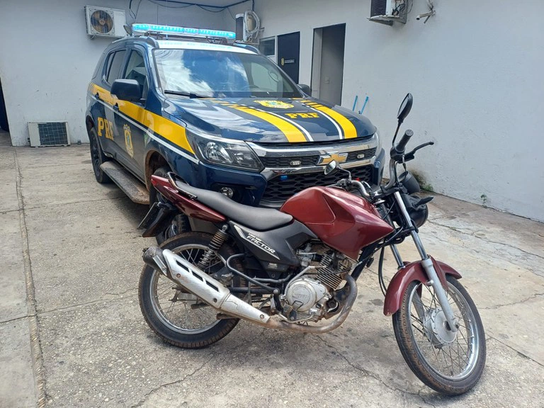 Motocicleta recuperada