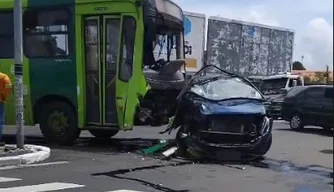 Acidente na Avenida Miguel Rosa