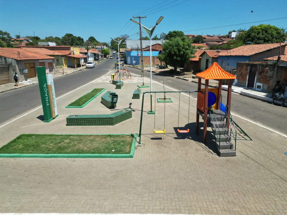 Praça na cidade de Esperantina
