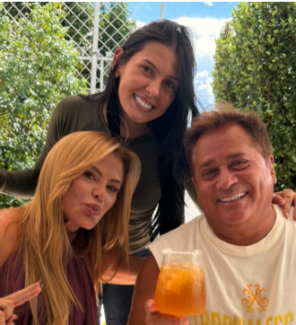 Ana Castela e família de Zé Felipe