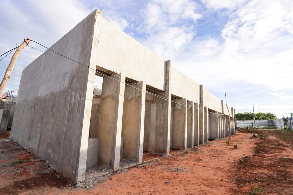 Ciro Nogueira visita obras e reforça investimentos em educação em Barro Duro