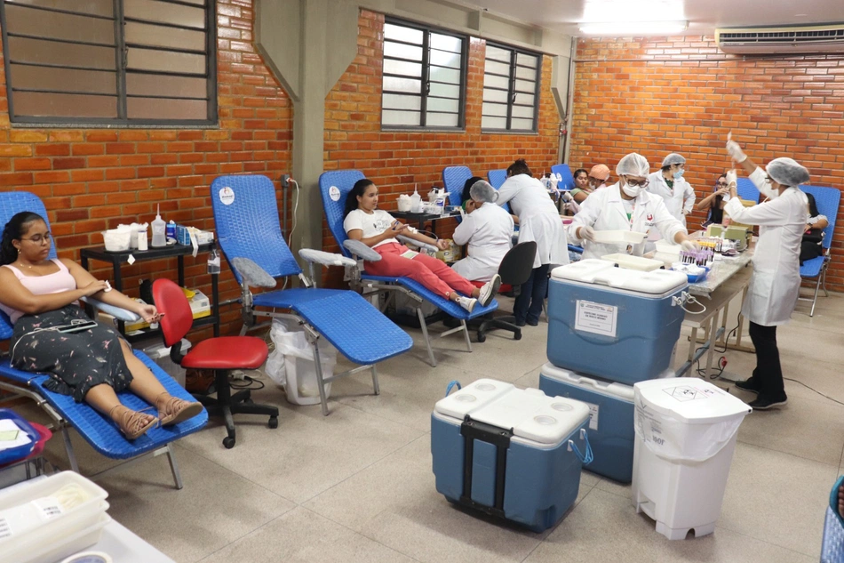 Campanha para incentivo de doação de sangue e cadastro de medula óssea