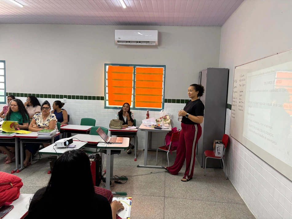 O evento teve como foco a apresentação dos programas pedagógicos que serão implementados em 2026