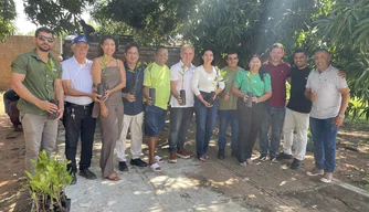 Prefeitura de Inhuma distribui 15 mil mudas de cajueiro