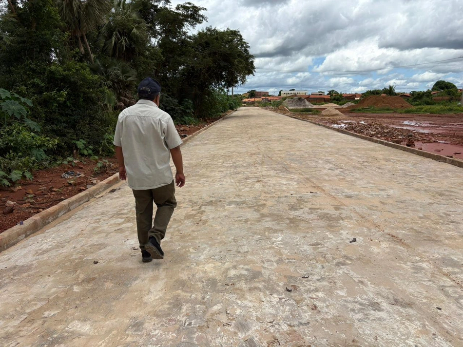 Prefeitura de Esperantina intensifica obras de pavimentação