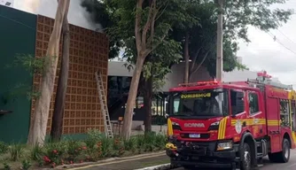 Restaurante registra princípio de incêndio na zona Leste de Teresina