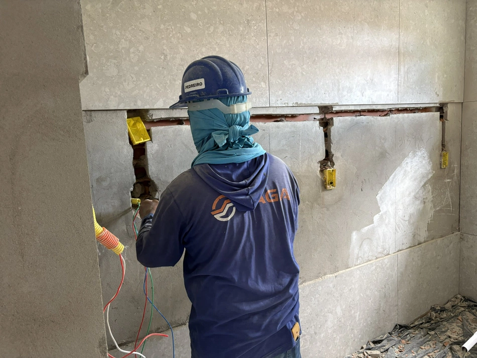 Obras de modernização do Teatro Diniz Chaves avançam em Esperantina