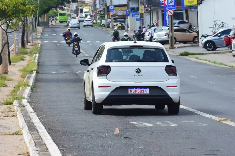 Silvio Mendes anuncia medidas para taxistas após reunião com categoria em Teresina