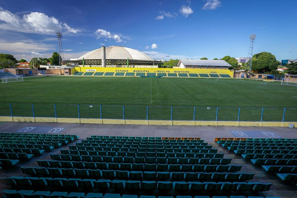Abertura da primeira Copa do Mundo de Futebol Sub-12