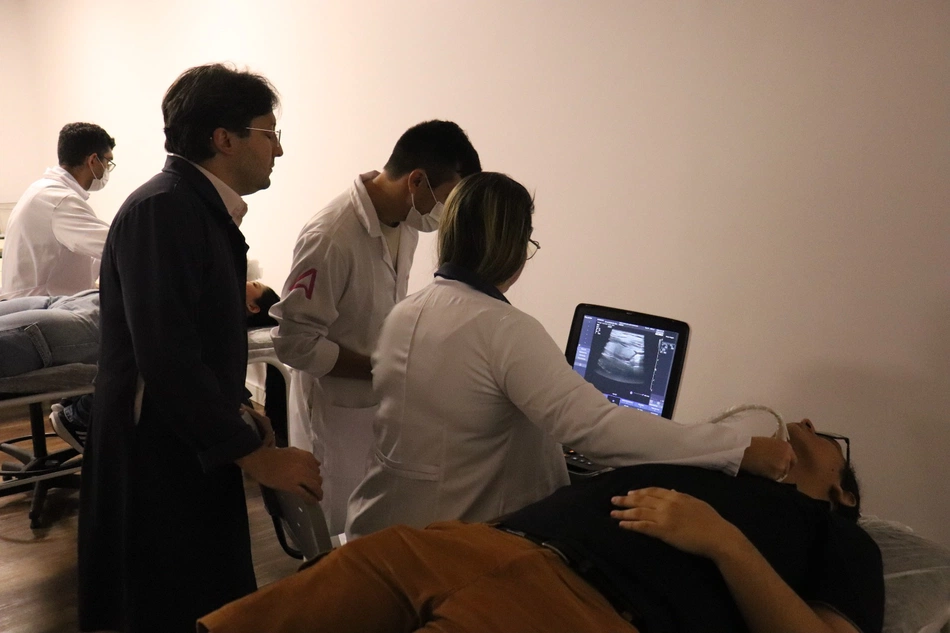 População de Teresina terá consultas gratuitas em cardiologia, pediatria e clínica da dor neste sábado (23