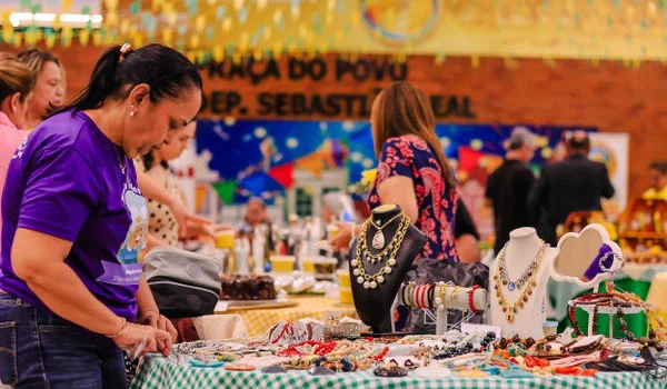 Assembleia Legislativa realiza Feira do Servidor com temática junina em Teresina