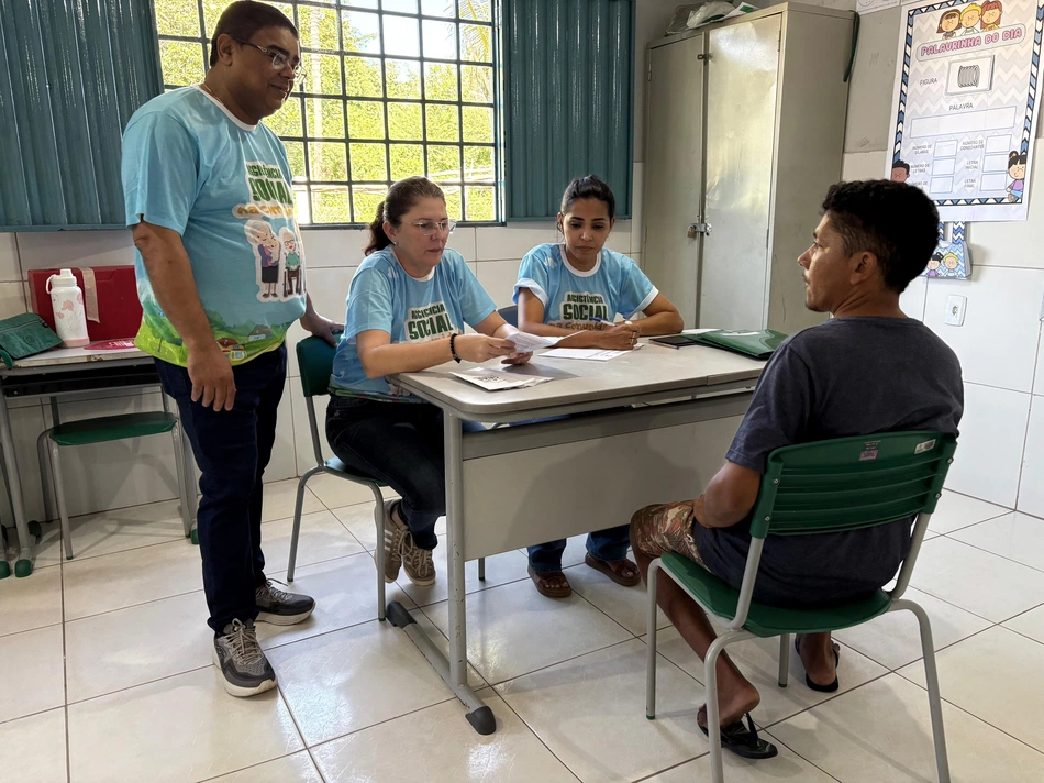Assistência Social na Comunidade leva serviços para moradores da zona rural de Esperantina