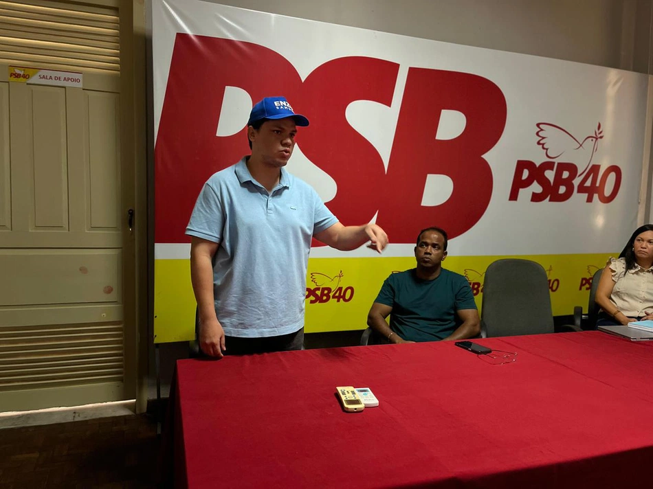 Apoio do vereador Leônidas Júnior fortalece minha pré-candidatura, diz Enzo Samuel