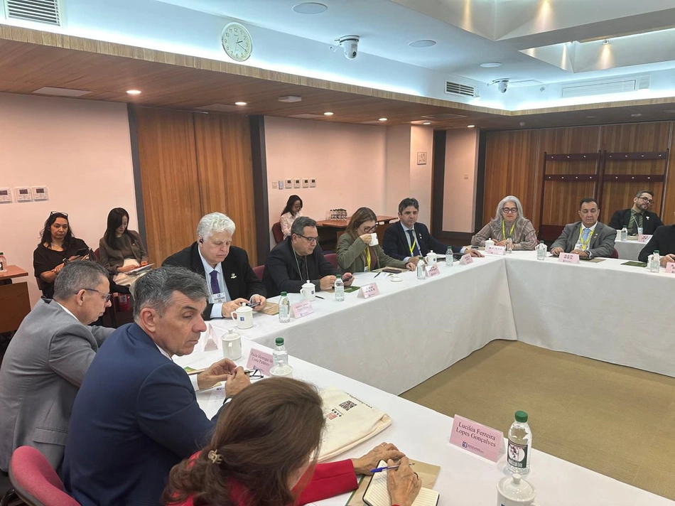 Uespi integra comitiva de reitores brasileiros em missão oficial à China