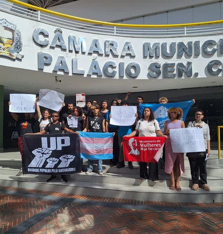 CMT aprova projeto que proíbe uso de banheiros femininos por mulheres trans