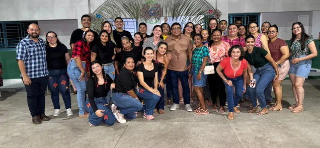 Prefeita Ivanária Sampaio participa do Arraiá da Melhor Idade na cidade de Esperantina