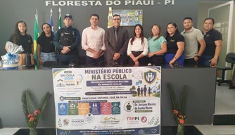 MP promove palestra sobre combate ao bullying no ambiente escolar em Floresta do Piauí