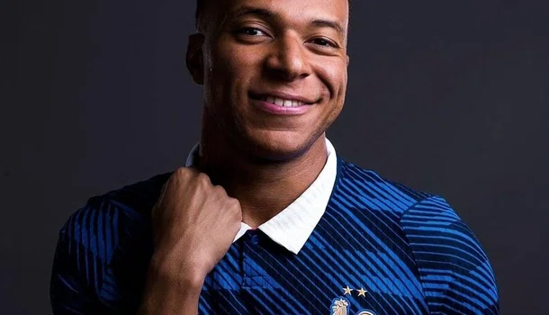 Mbappé se torna o maior artilheiro da história da Copa do Mundo com 22 gols