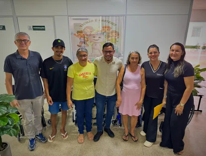 Secretaria Municipal de Saúde de Esperantina realiza entrega de cadeiras de rodas e fortalece ações de inc