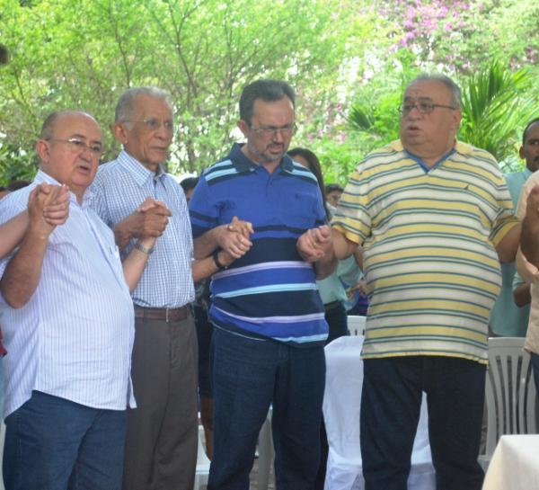 Anivers&aacute;rio de Firmino Filho reuniu v&aacute;rios pol&iacute;ticos(Imagem:Reprodu&ccedil;&atilde;o)