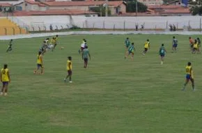 Atletas da Sep se preparam para confronto de hoje a noite