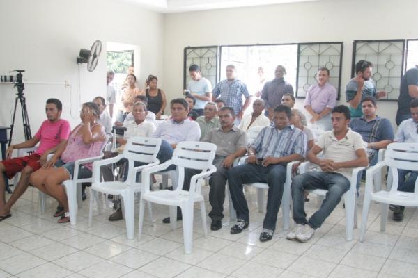 Caravana do PMDB em Santo Ant&ocirc;niod dos Milagres(Imagem:Reprodu&ccedil;&atilde;o)