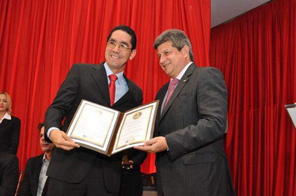Cerim&ocirc;nia de entrega da Medalha do M&eacute;rito Industrial .(Imagem:Divulga&ccedil;&atilde;o)