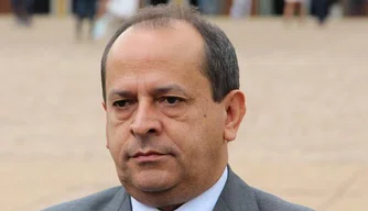 Deputado Hélio Isaías