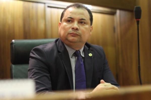 Evaldo Gomes(Imagem:Reprodu&ccedil;&atilde;o)