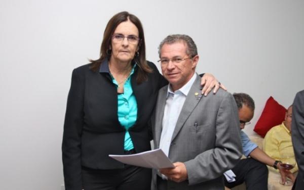 Graça Foster e Assis Carvalho.(Imagem:Reprodução)