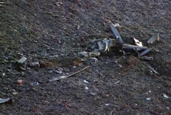Imagem a&eacute;rea mostra destro&ccedil;os de helic&oacute;ptero nos EUA; queda matou piloto e duas enfermeiras(Imagem:reprodu&ccedil;&atilde;o)