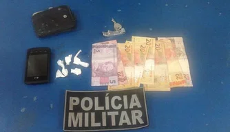 Material apreendido pela Polícia Militar