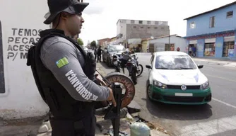 Operação no bairro Alto da Ressurreição