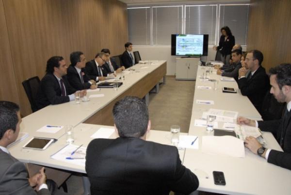 Prefeito Firmino Filho discute necessidade de novo aeroporto para Teresina(Imagem:Reprodu&ccedil;&atilde;o)