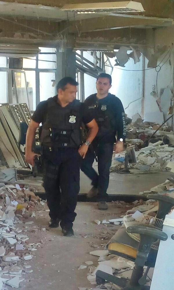 Secretário de Segurança do Piauí, Fábio Abreu, e Delegado da Polícia Civil, Carlos César Camelo(Imagem:Reprodução)