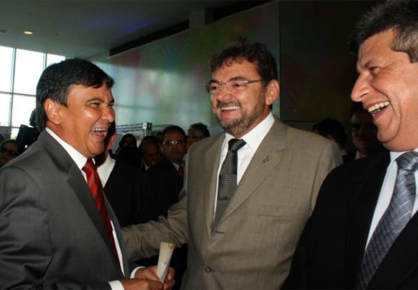 Senador Wellington Dias, Governador Wilson Martins e o Vice-governador, Z&eacute; Filho(Imagem:Reprodu&ccedil;&atilde;o)