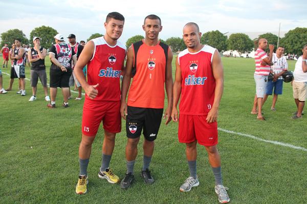 Zagueiro Gabriel, Goleiro Ricardo e Atacante Brasinha(Imagem:Divulgação)